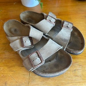 Birkenstock women’s size 38